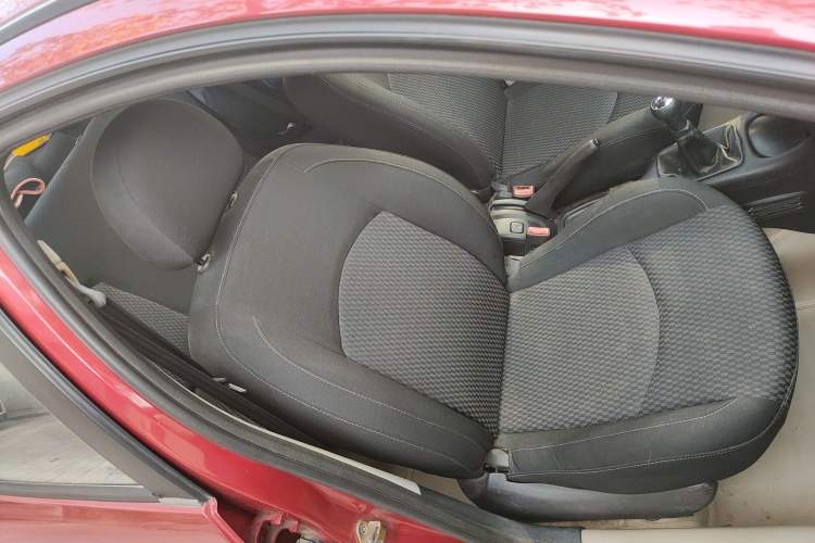Used Peugeot 207 2011 Sedan 1.4L Manual Yule Edition Right Front Seat