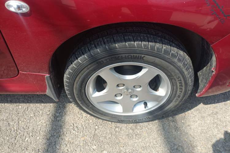 Used Peugeot 207 2011 Hatchback 1.4L Manual Yule Edition Right Front Wheel Hub