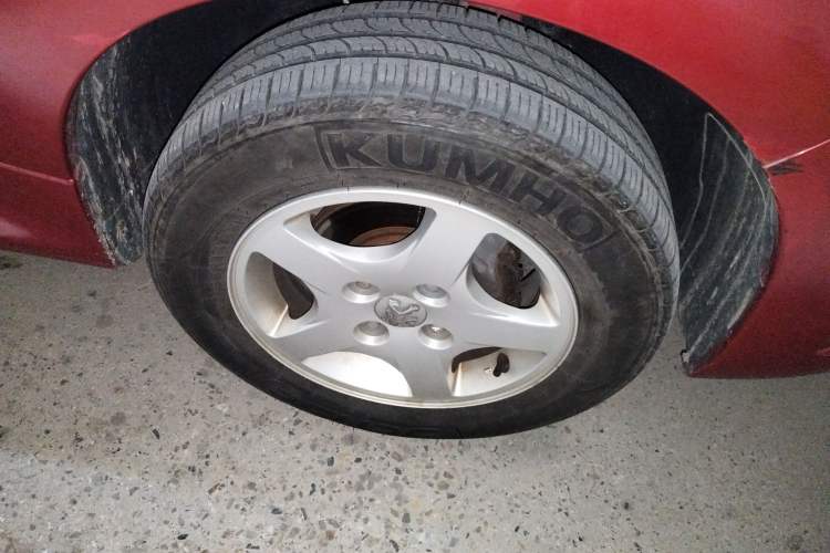Used Peugeot 207 2011 Sedan 1.4L Manual Yule Edition Right Front Wheel Hub