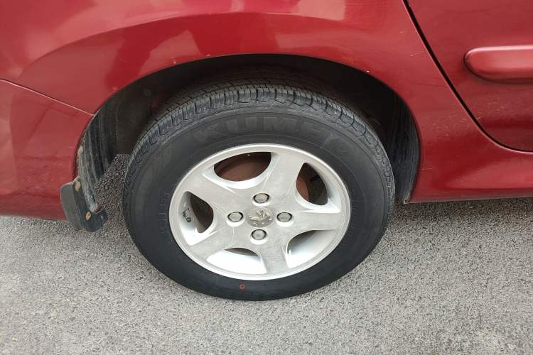 Used Peugeot 207 2011 Sedan 1.4L Manual Yule Edition Right Rear Wheel Hub