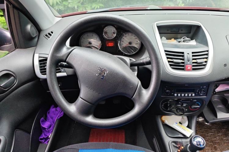 Used Peugeot 207 2011 Sedan 1.6L Manual Yule Edition Steering Wheel
