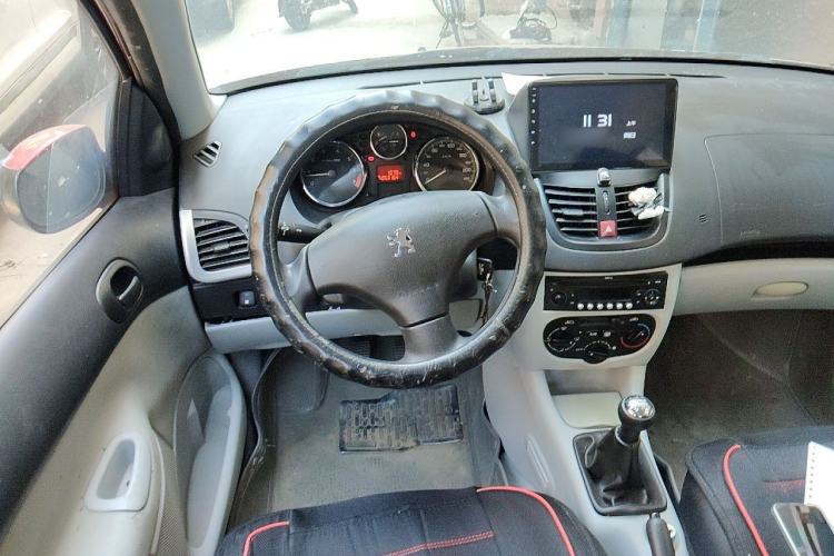 Used Peugeot 207 2011 Sedan 1.4L Manual Yule Edition Steering Wheel