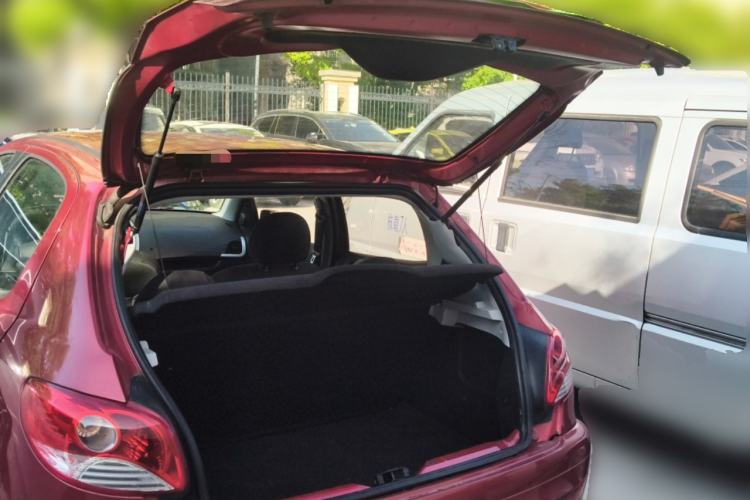 Used Peugeot 207 2011 Hatchback 1.4L Manual Yule Edition Trunk