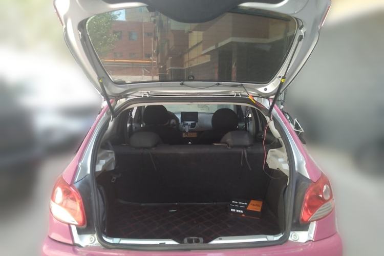 Used Peugeot 207 2011 Hatchback 1.4L Manual Yule Edition Trunk