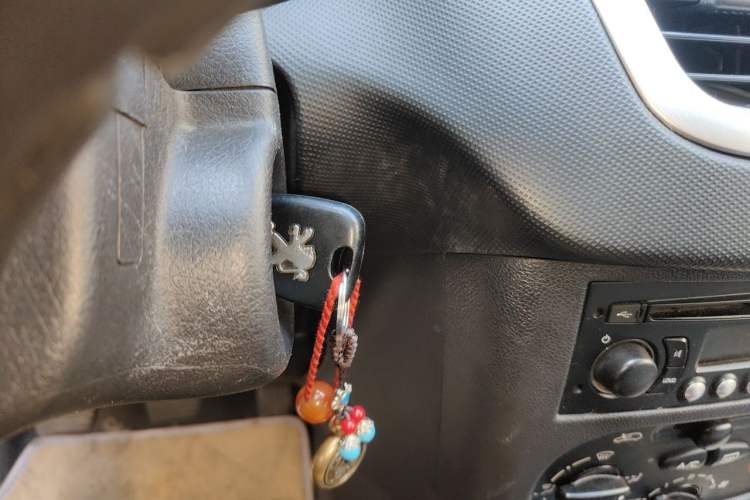 Used Peugeot 207 2011 Hatchback 1.4L Manual Yule Edition Vehicle Key