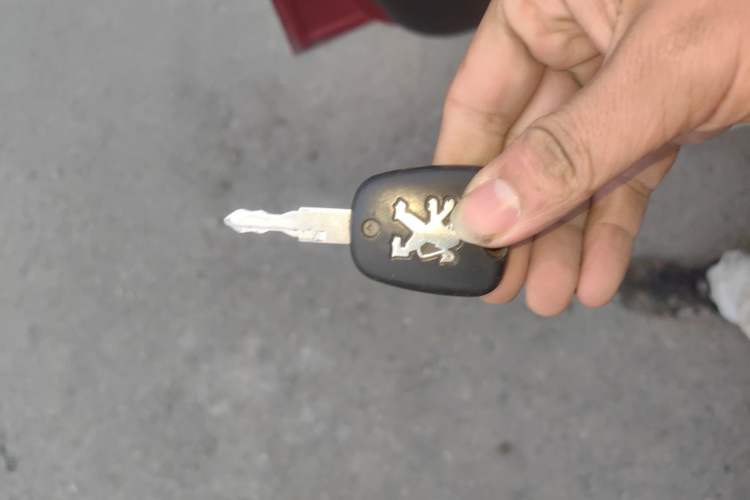 Used Peugeot 207 2011 Hatchback 1.4L Manual Yule Edition Vehicle Key