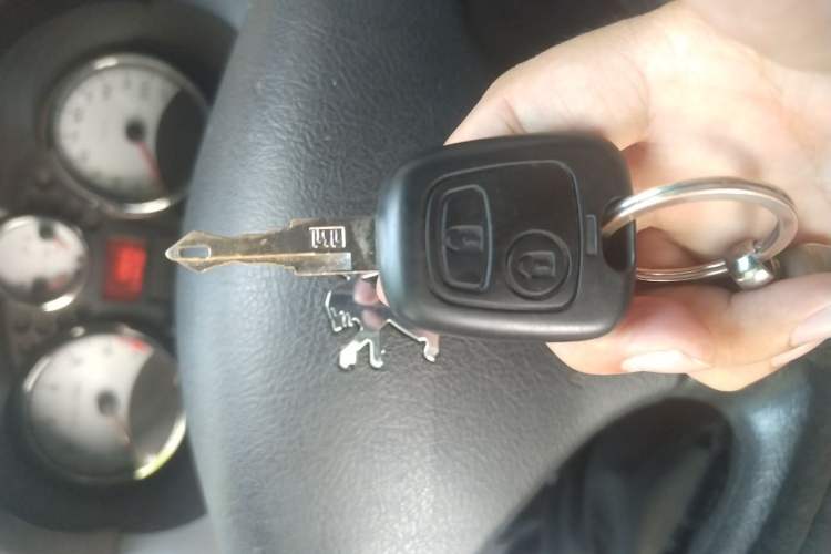 Used Peugeot 207 2011 Hatchback 1.4L Manual Yule Edition Vehicle Key