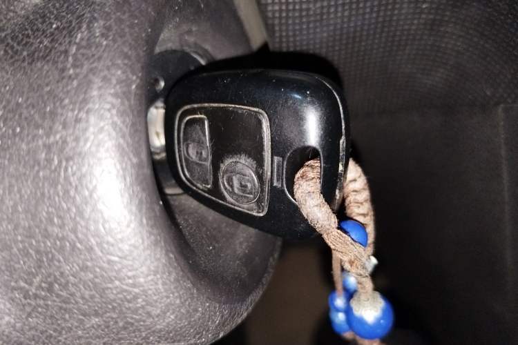 Used Peugeot 207 2011 Sedan 1.4L Manual Yule Edition Vehicle Key