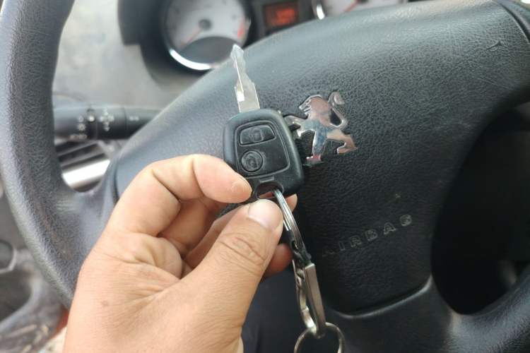 Used Peugeot 207 2011 Hatchback 1.4L Manual Yule Edition Vehicle Key