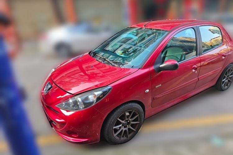 Peugeot 207 2011 Hatchback 1.4L Manual Yule Edition с пробегом Guazi used car, China used car export, Used car for sale, Used cars, Cheapest cars for sale