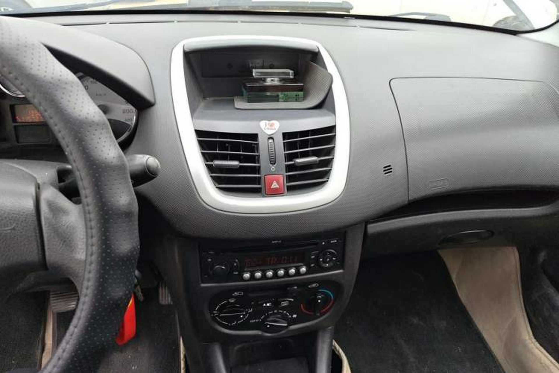 Used Peugeot 207 2011 Hatchback 1.4L Manual Yule Edition Audio And AC Panel