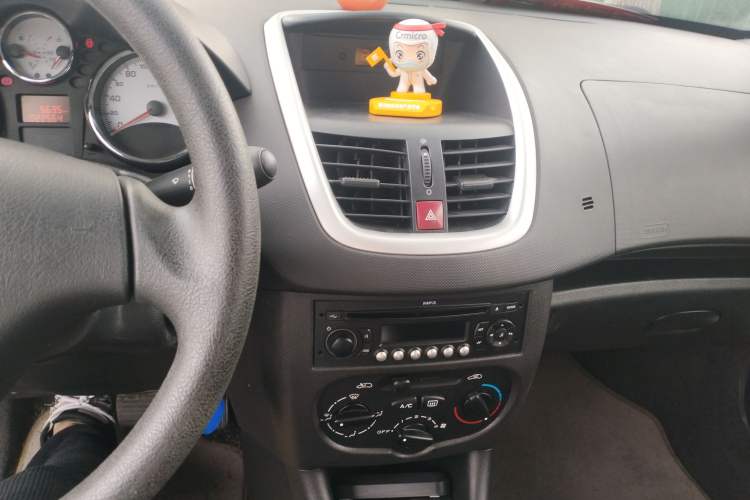 Used Peugeot 207 2011 Hatchback 1.4L Manual Yule Edition Audio And AC Panel