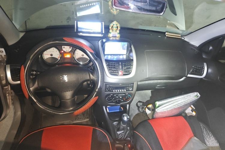 Used Peugeot 207 2011 Hatchback 1.4L Manual Yule Edition Center Console