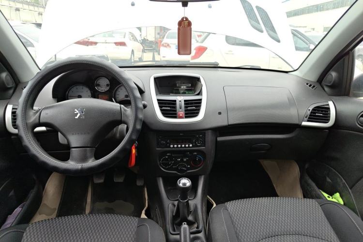 Used Peugeot 207 2011 Hatchback 1.4L Manual Yule Edition Center Console