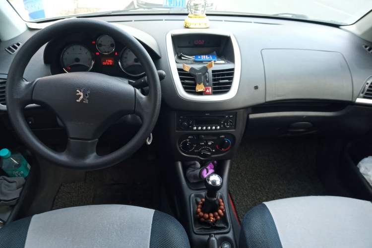 Used Peugeot 207 2011 Hatchback 1.4L Manual Yule Edition Center Console