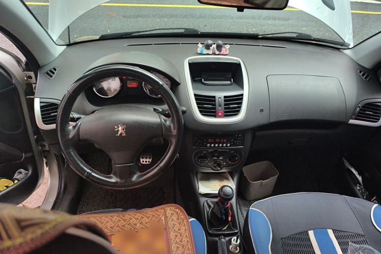 Used Peugeot 207 2011 Hatchback 1.4L Manual Yule Edition Center Console