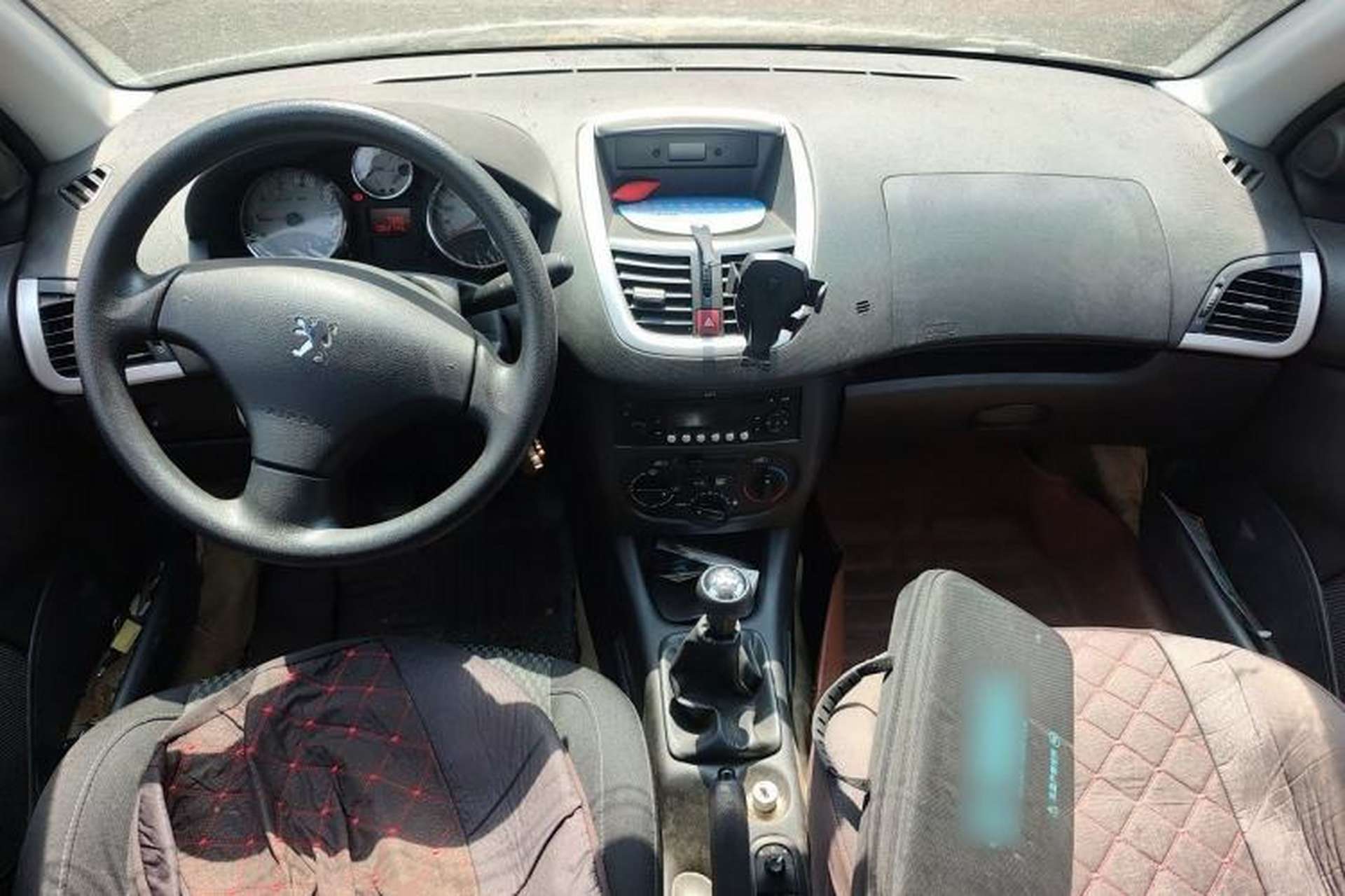 Used Peugeot 207 2011 Hatchback 1.4L Manual Yule Edition Center Console