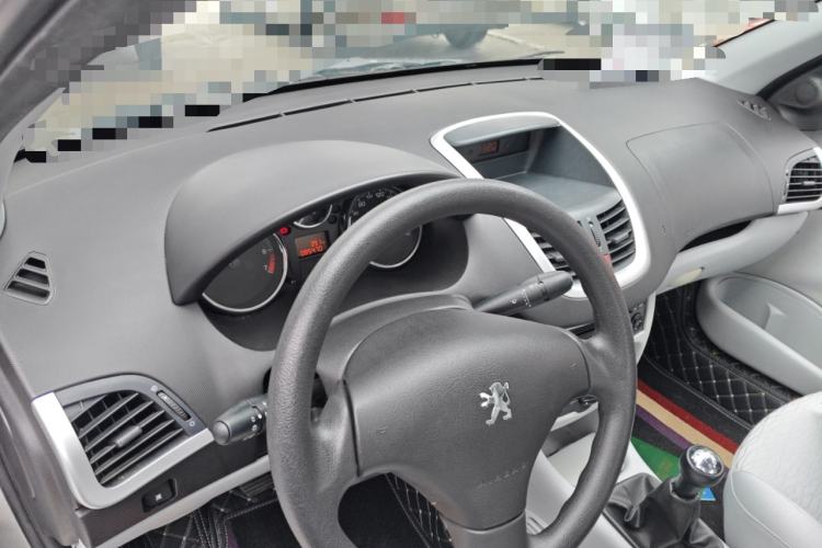 Used Peugeot 207 2011 Sedan 1.4L Manual Yule Edition Center Console