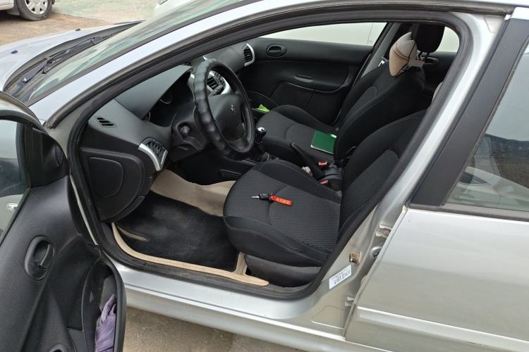 Used Peugeot 207 2011 Hatchback 1.4L Manual Yule Edition Driver Seat