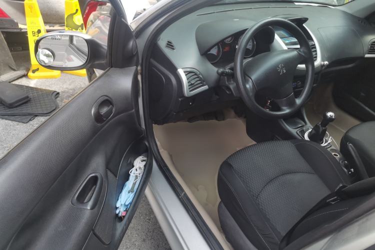 Used Peugeot 207 2011 Hatchback 1.4L Manual Yule Edition Driver Seat