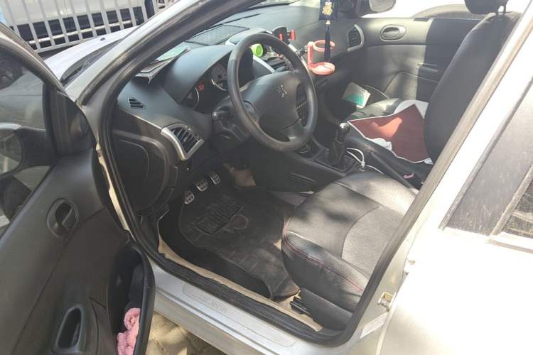 Used Peugeot 207 2011 Sedan 1.4L Manual Yule Edition Driver Seat