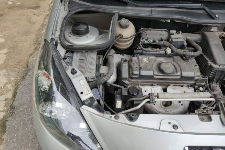 Used Peugeot 207 2011 Hatchback 1.4L Manual Yule Edition Engine Bay Right