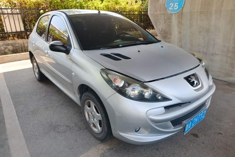 Used Peugeot 207 2011 Hatchback 1.4L Manual Yule Edition Front Right 45 Deg