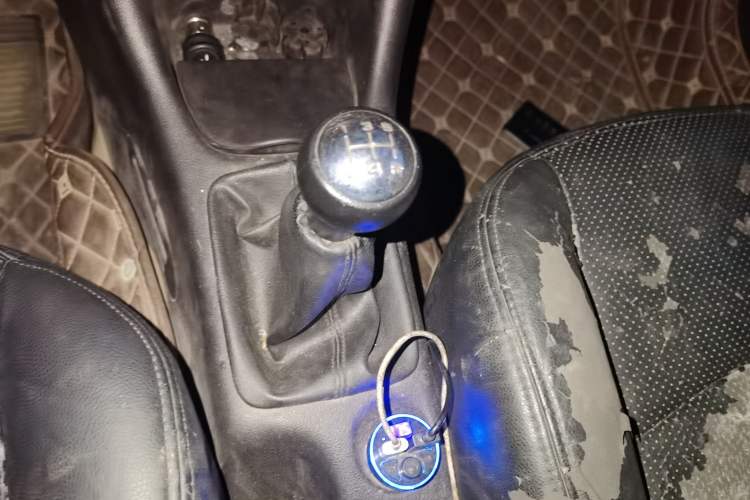 Used Peugeot 207 2011 Sedan 1.4L Manual Yule Edition Gear Lever