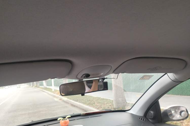 Used Peugeot 207 2011 Hatchback 1.4L Manual Yule Edition Headliner