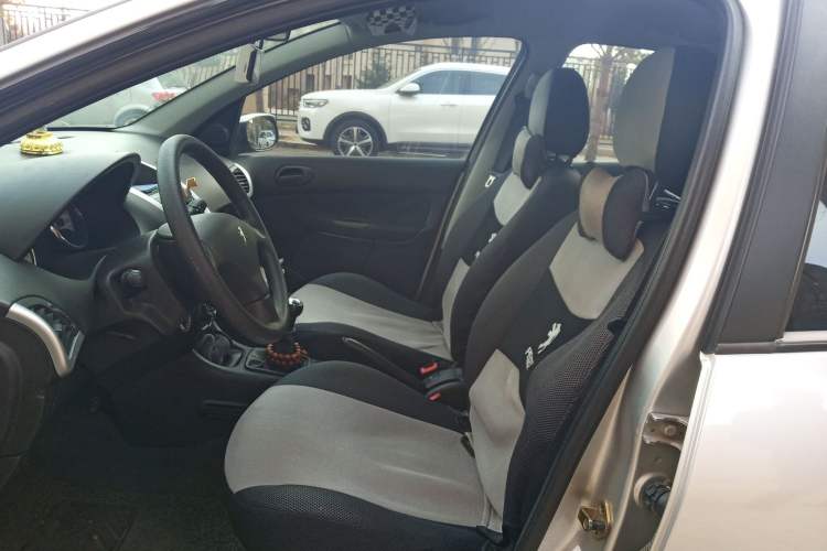 Used Peugeot 207 2011 Hatchback 1.4L Manual Yule Edition Left Front Seat