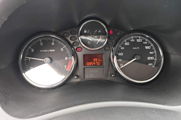 Used Peugeot 207 2011 Sedan 1.4L Manual Yule Edition Odometer Close Up