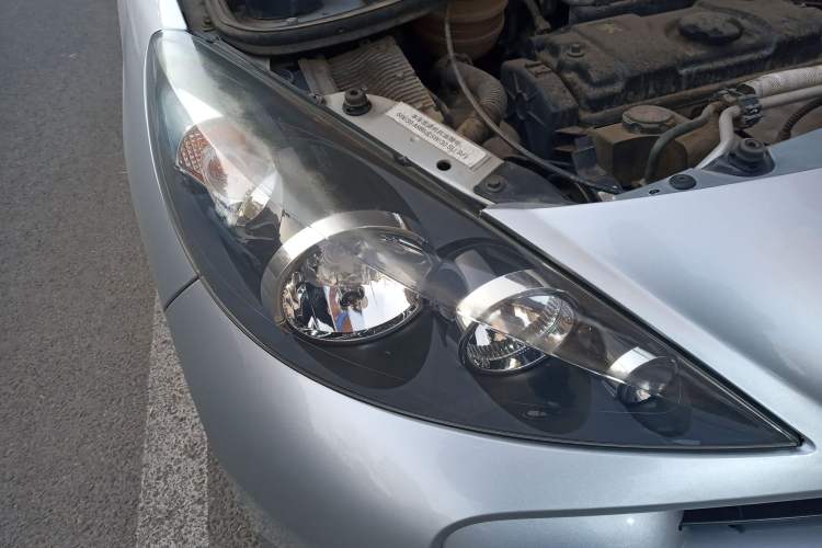 Used Peugeot 207 2011 Hatchback 1.4L Manual Yule Edition Right Front Headlight