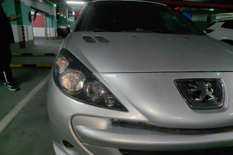 Used Peugeot 207 2011 Hatchback 1.4L Manual Yule Edition Right Front Headlight