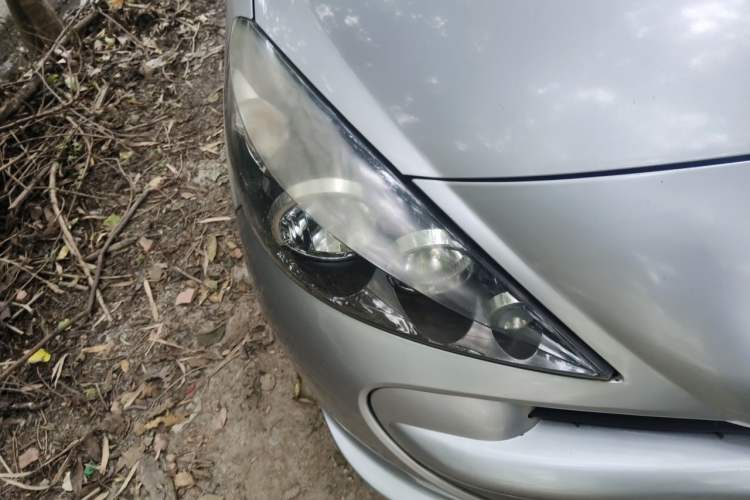 Used Peugeot 207 2011 Hatchback 1.4L Manual Yule Edition Right Front Headlight