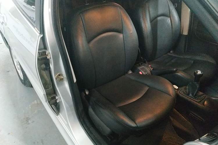 Used Peugeot 207 2011 Sedan 1.4L Manual Yule Edition Right Front Seat