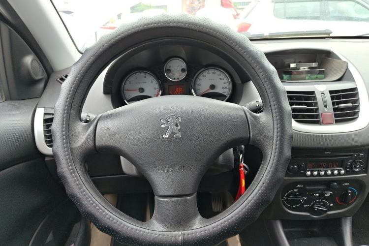 Used Peugeot 207 2011 Hatchback 1.4L Manual Yule Edition Steering Wheel