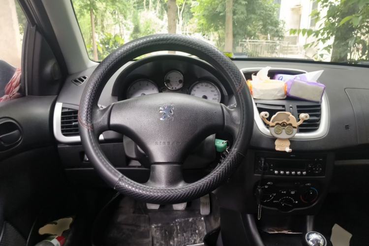 Used Peugeot 207 2011 Hatchback 1.4L Manual Yule Edition Steering Wheel