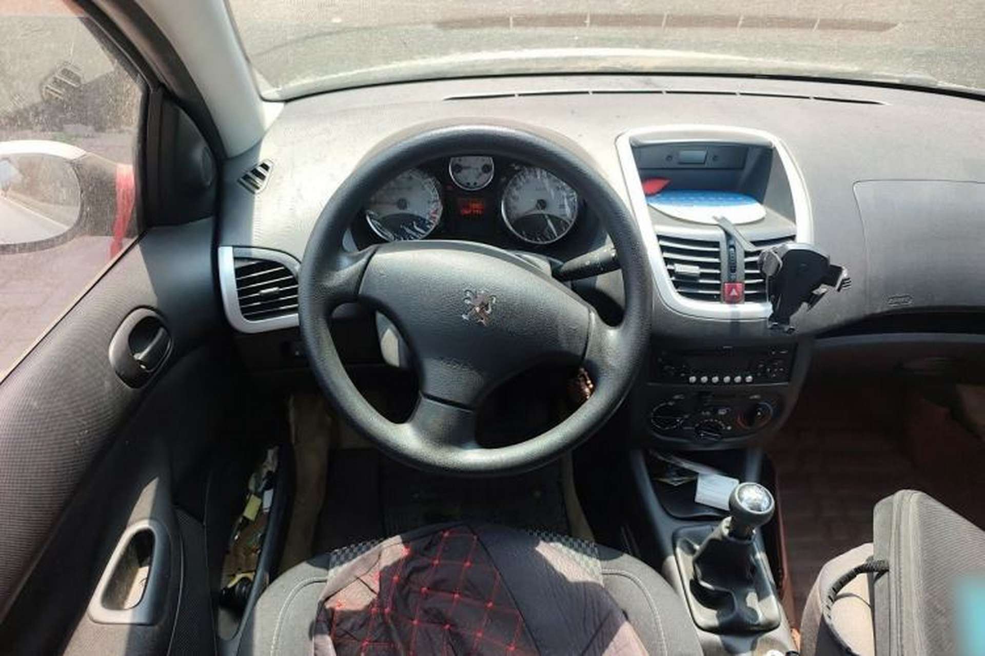 Used Peugeot 207 2011 Hatchback 1.4L Manual Yule Edition Steering Wheel