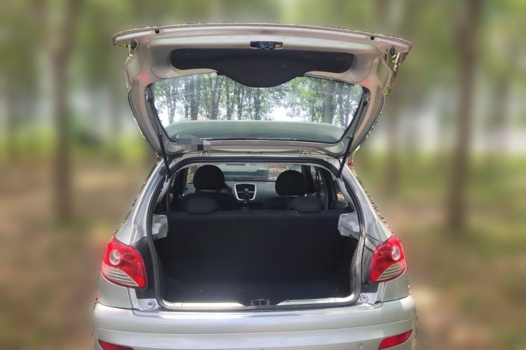 Used Peugeot 207 2011 Hatchback 1.4L Manual Yule Edition Trunk