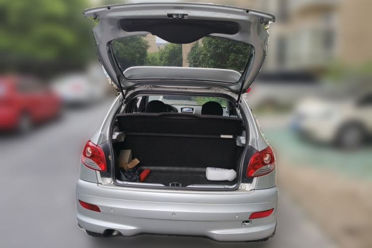 Used Peugeot 207 2011 Hatchback 1.4L Manual Yule Edition Trunk