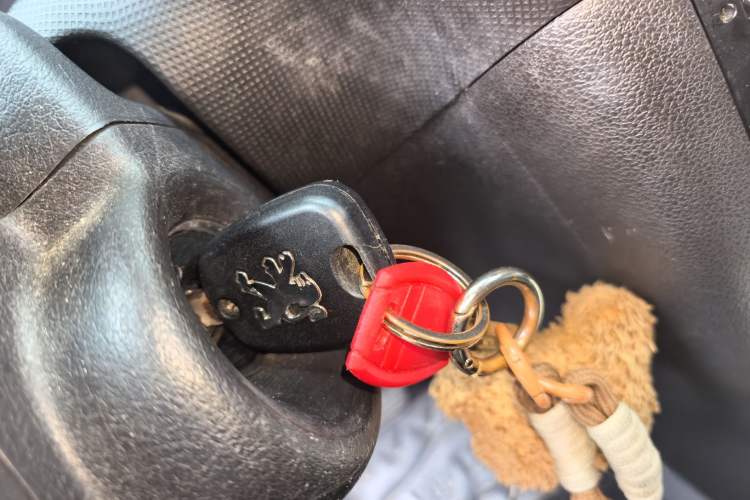 Used Peugeot 207 2011 Sedan 1.4L Manual Yule Edition Vehicle Key