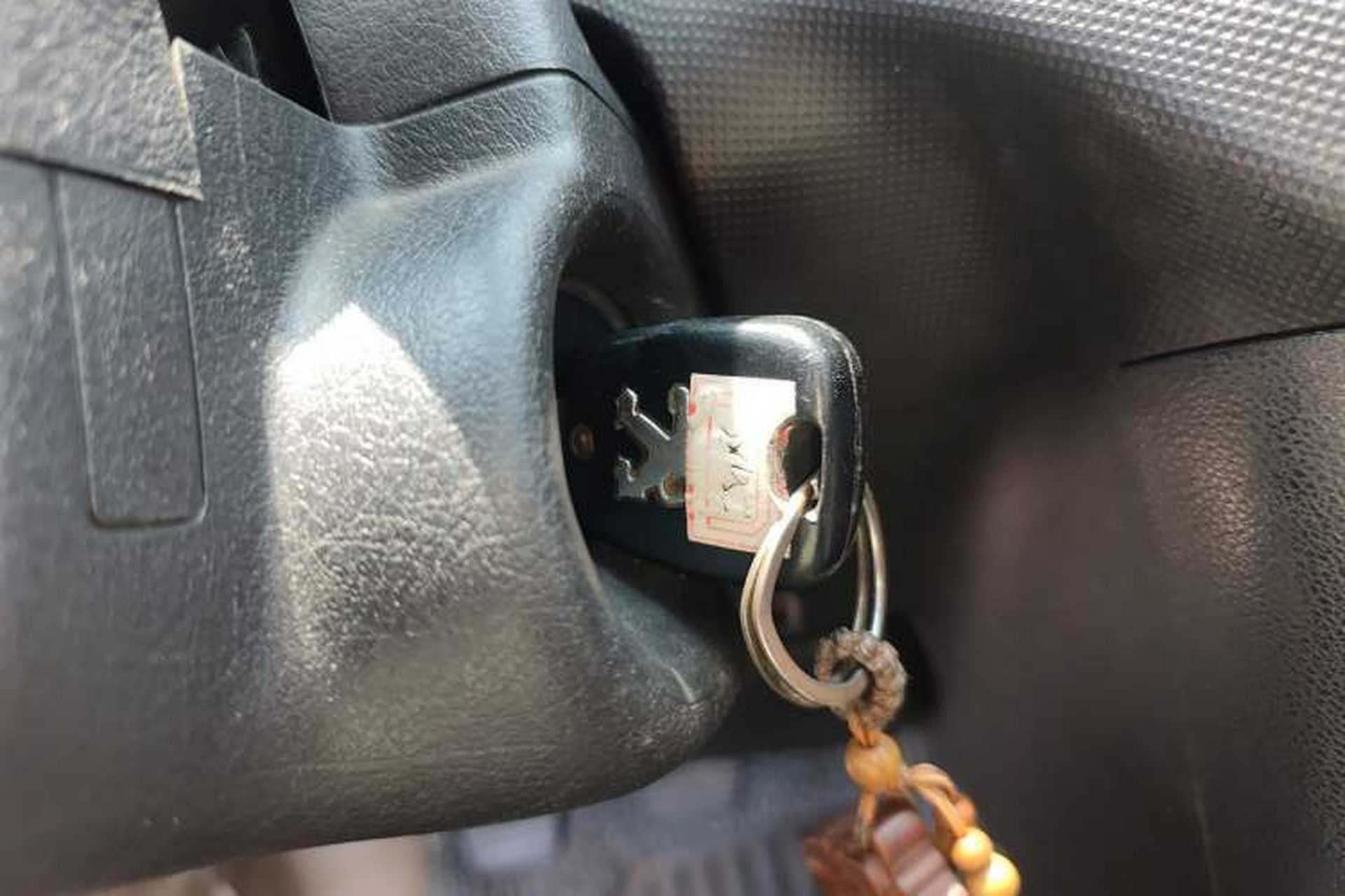 Used Peugeot 207 2011 Hatchback 1.4L Manual Yule Edition Vehicle Key