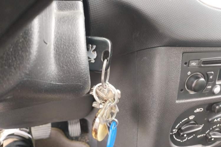 Used Peugeot 207 2011 Hatchback 1.4L Manual Yule Edition Vehicle Key