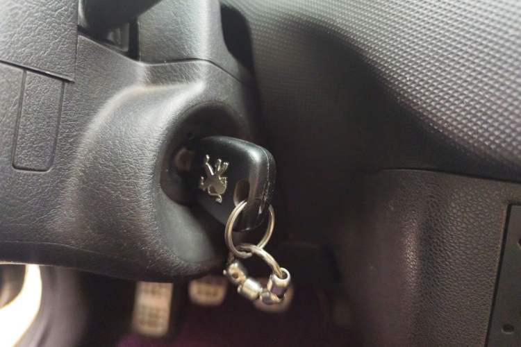 Used Peugeot 207 2011 Hatchback 1.4L Manual Yule Edition Vehicle Key
