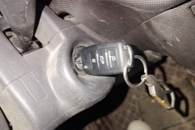Used Peugeot 207 2011 Sedan 1.4L Manual Yule Edition Vehicle Key