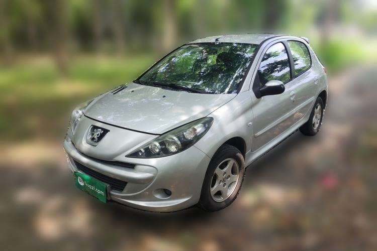 Used Peugeot 207 2011 Hatchback 1.4L Manual Yule Edition Guazi used car, China used car export, Used car for sale, Used cars, Cheapest cars for sale