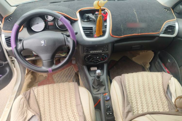 Used Peugeot 207 2011 Sedan 1.4L Manual Yule Edition Center Console