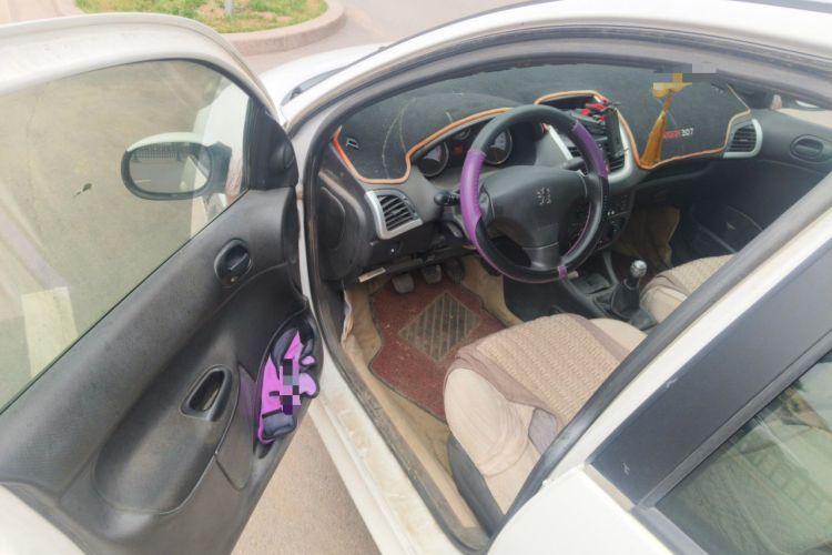 Used Peugeot 207 2011 Sedan 1.4L Manual Yule Edition Driver Seat
