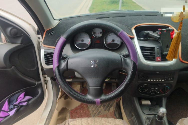 Used Peugeot 207 2011 Sedan 1.4L Manual Yule Edition Steering Wheel