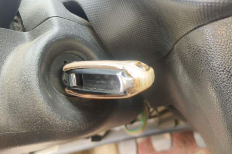 Used Peugeot 207 2011 Sedan 1.4L Manual Yule Edition Vehicle Key
